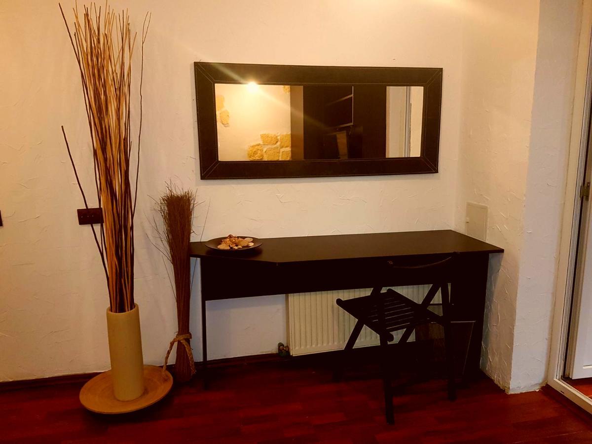 Mpoint Motel Bucureşti Ngoại thất bức ảnh